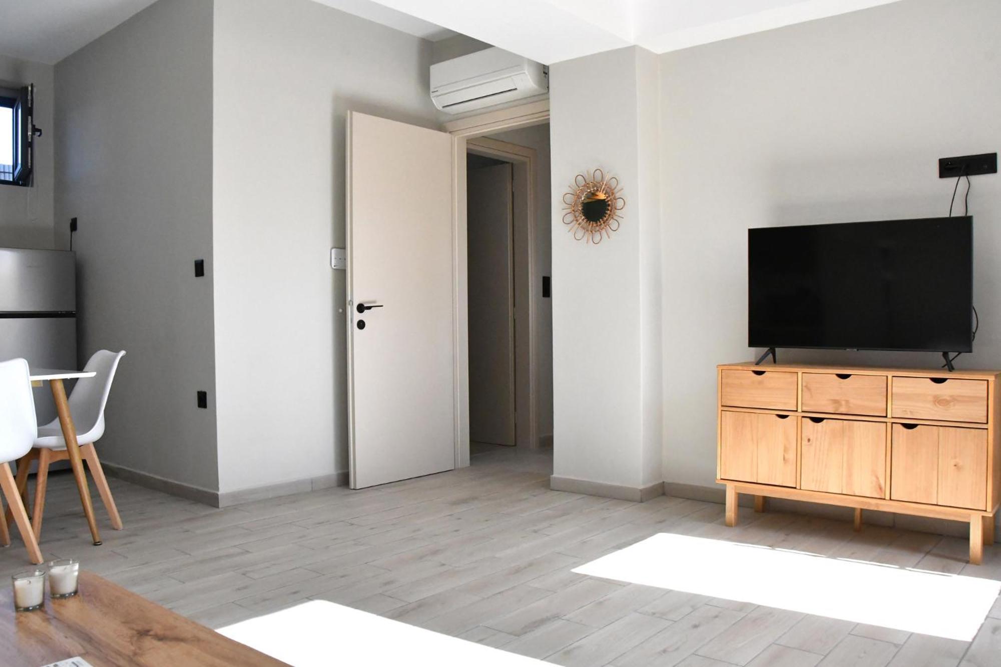 Ferienwohnung Polles Εlies Cozy Αpartment Aegina Exterior foto